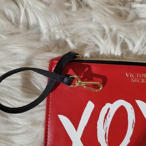 Victoria’s Secret XOXO Clutch - Picture 2 of 3